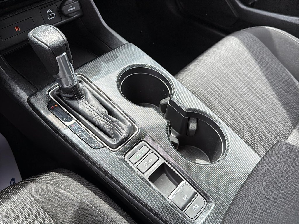 2022 Honda Civic Sedan LX in Drummondville, Quebec - 18 - w1024h768px