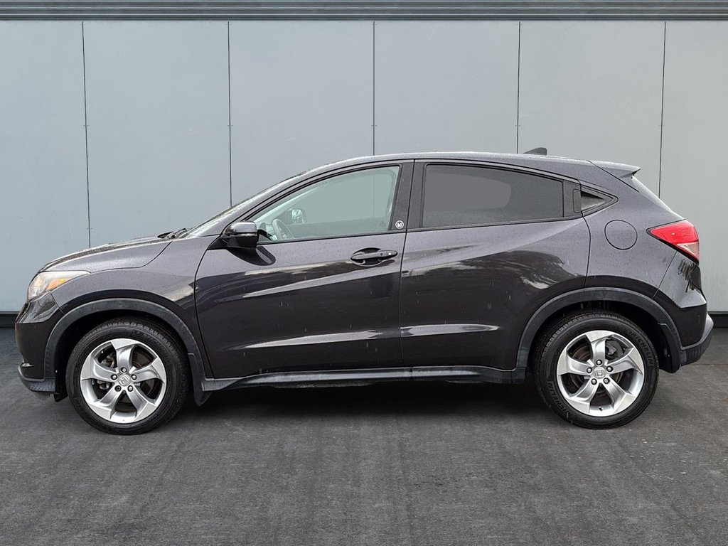 2017 Honda HR-V EX AWD in Drummondville, Quebec - 5 - w1024h768px