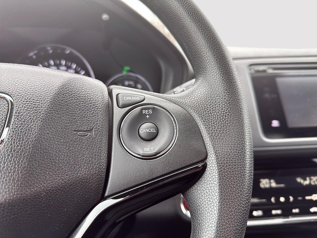 2017 Honda HR-V EX AWD in Drummondville, Quebec - 14 - w1024h768px