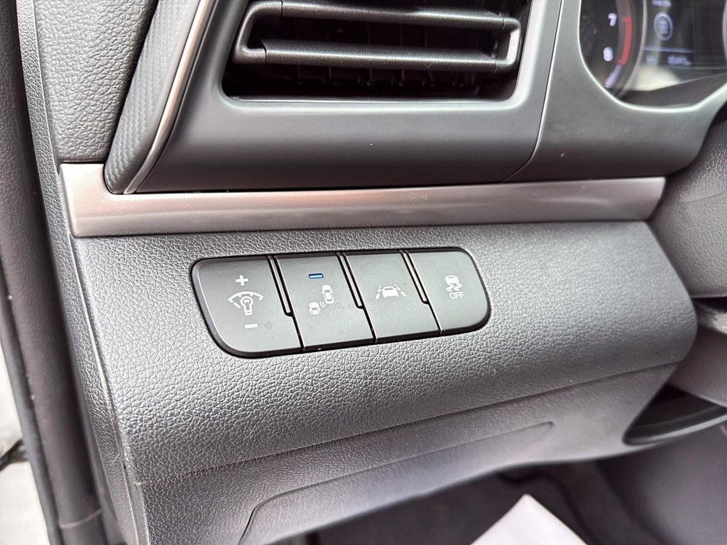 Hyundai Elantra Preferred 2019 à Drummondville, Québec - 13 - w1024h768px