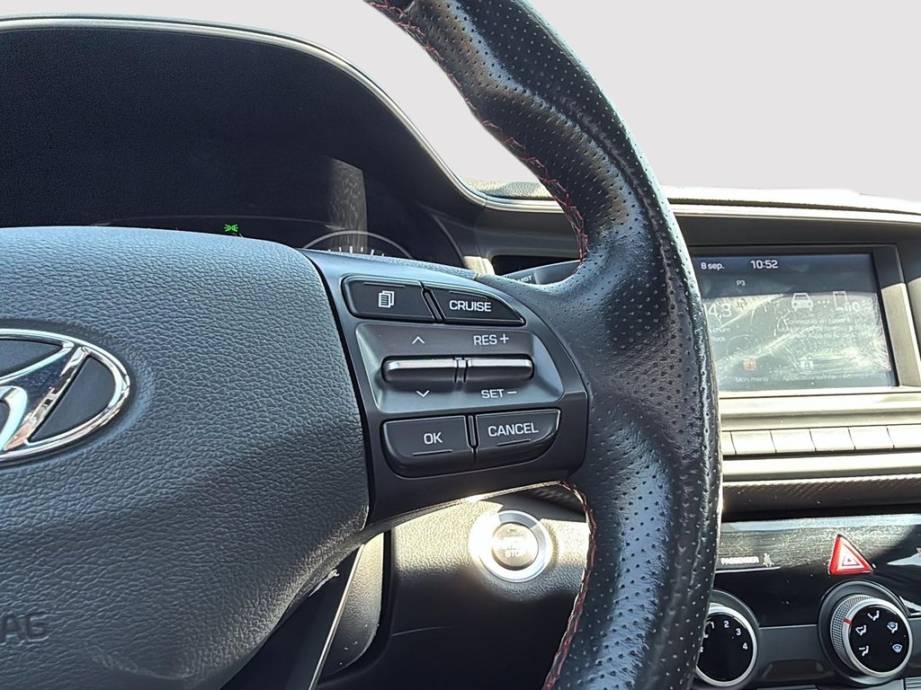 Hyundai Elantra Sport 2019 à Drummondville, Québec - 17 - w1024h768px