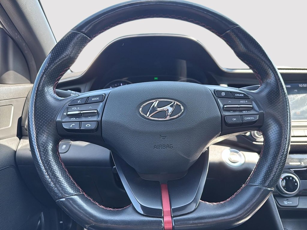 Hyundai Elantra Sport 2019 à Drummondville, Québec - 15 - w1024h768px