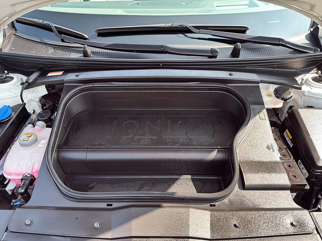 2024 Hyundai IONIQ 6 ULTIMATE LongRange AWD in Drummondville, Quebec - 8 - w1024h768px