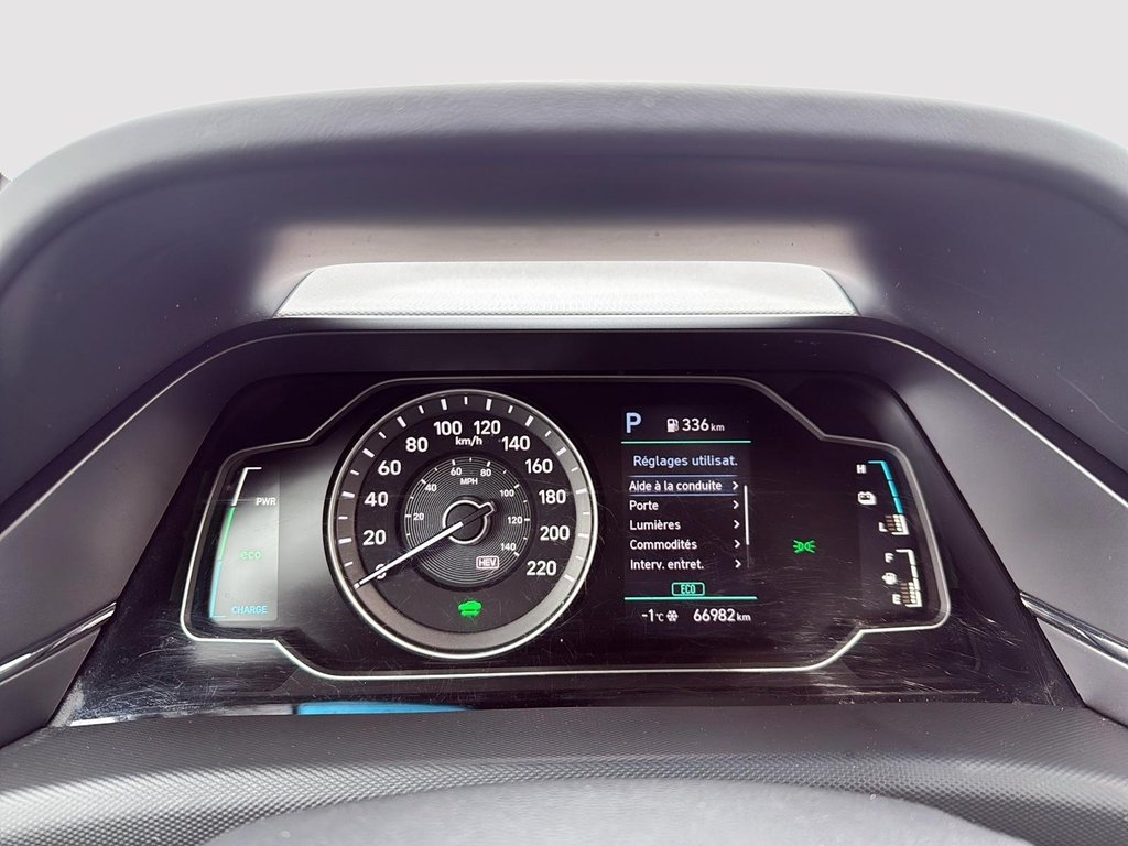 2022 Hyundai Ioniq Plug-In Hybrid Preferred in Drummondville, Quebec - 14 - w1024h768px