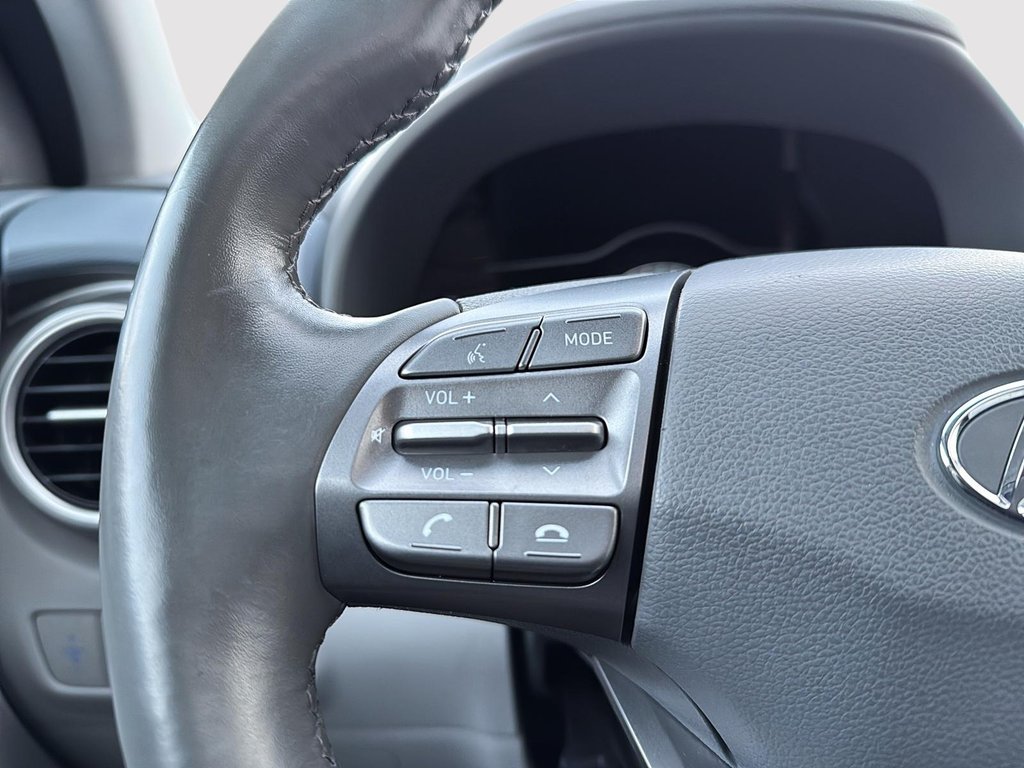 2021 Hyundai Kona Electric Ultimate in Drummondville, Quebec - 13 - w1024h768px