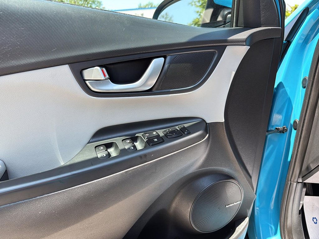 Hyundai KONA ELECTRIC Ultimate 2022 à Drummondville, Québec - 12 - w1024h768px