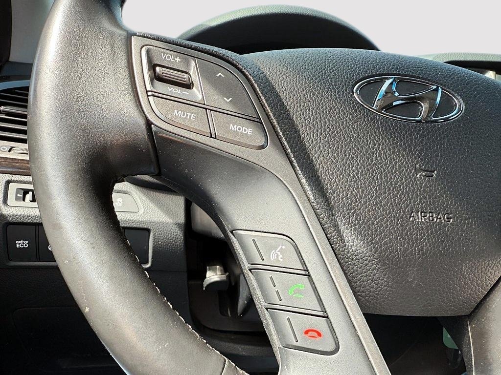 2015 Hyundai Santa Fe Sport Premium in Drummondville, Quebec - 14 - w1024h768px