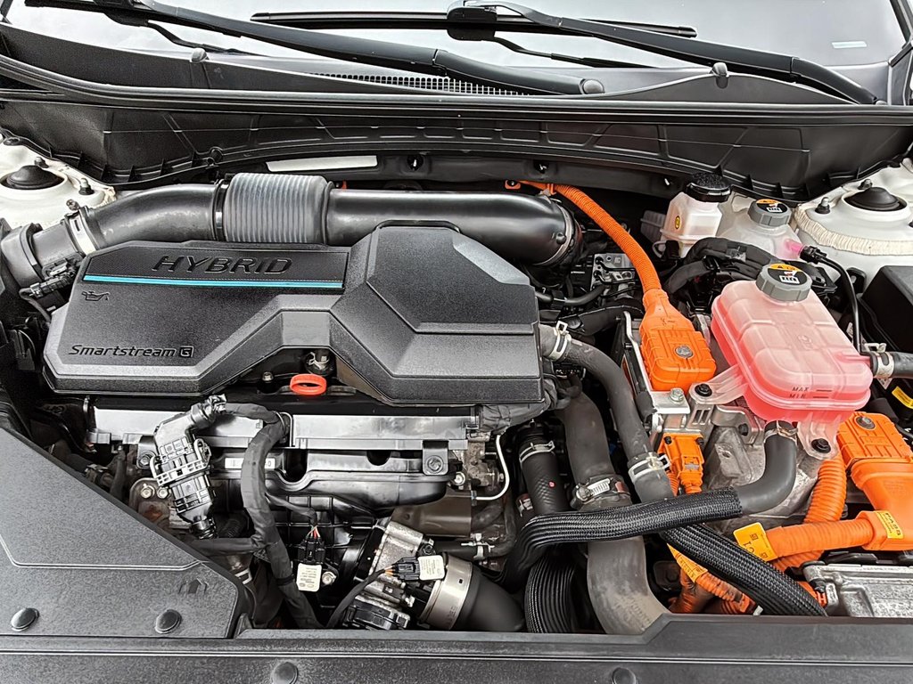 2022 Hyundai Tucson Hybrid Luxury in Drummondville, Quebec - 8 - w1024h768px