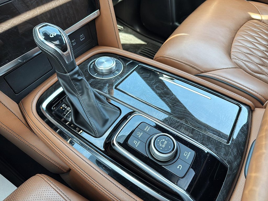 2022 Infiniti QX80 LUXE in Drummondville, Quebec - 20 - w1024h768px