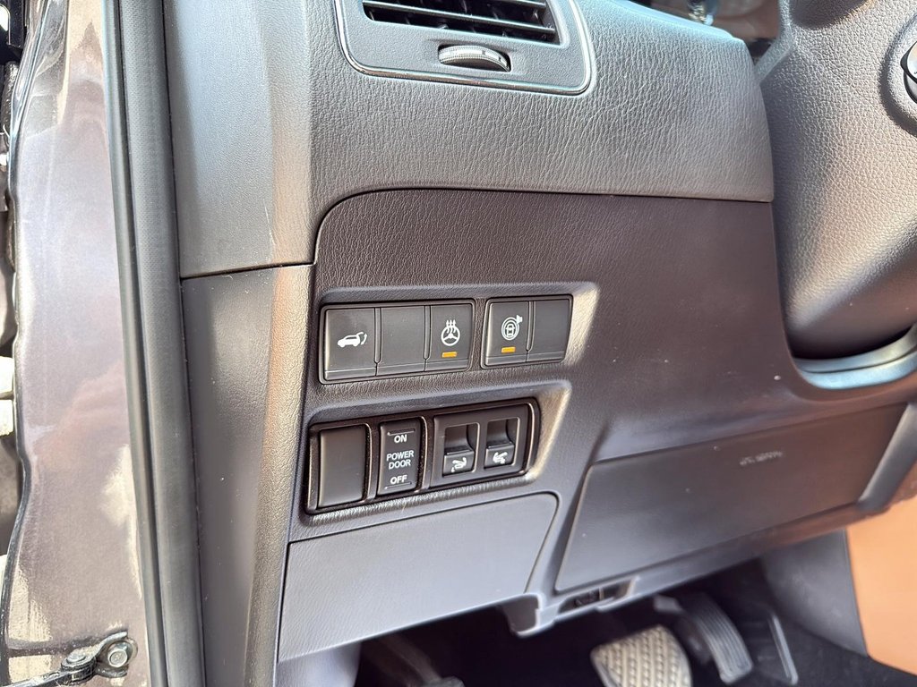 2022 Infiniti QX80 LUXE in Drummondville, Quebec - 14 - w1024h768px