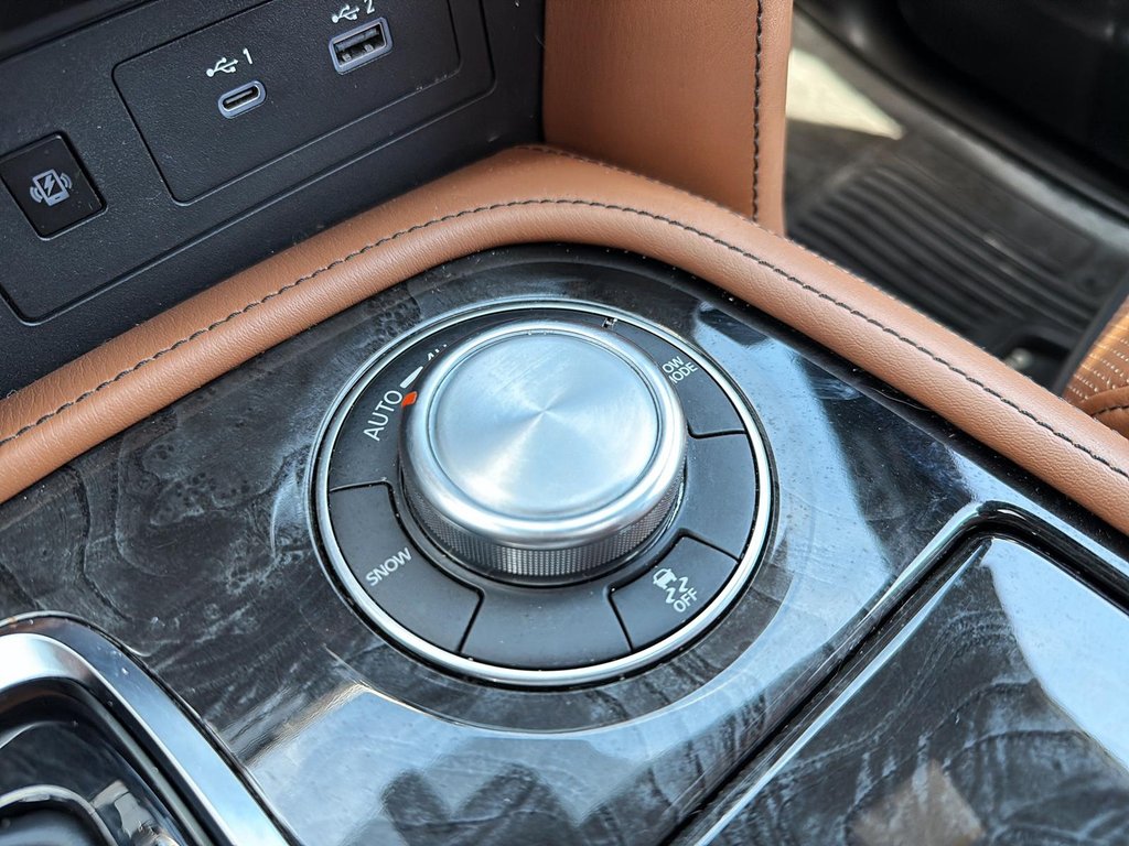 2022 Infiniti QX80 LUXE in Drummondville, Quebec - 21 - w1024h768px