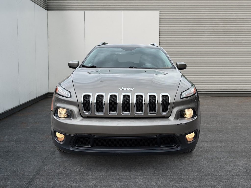 2016 Jeep Cherokee North in Drummondville, Quebec - 2 - w1024h768px