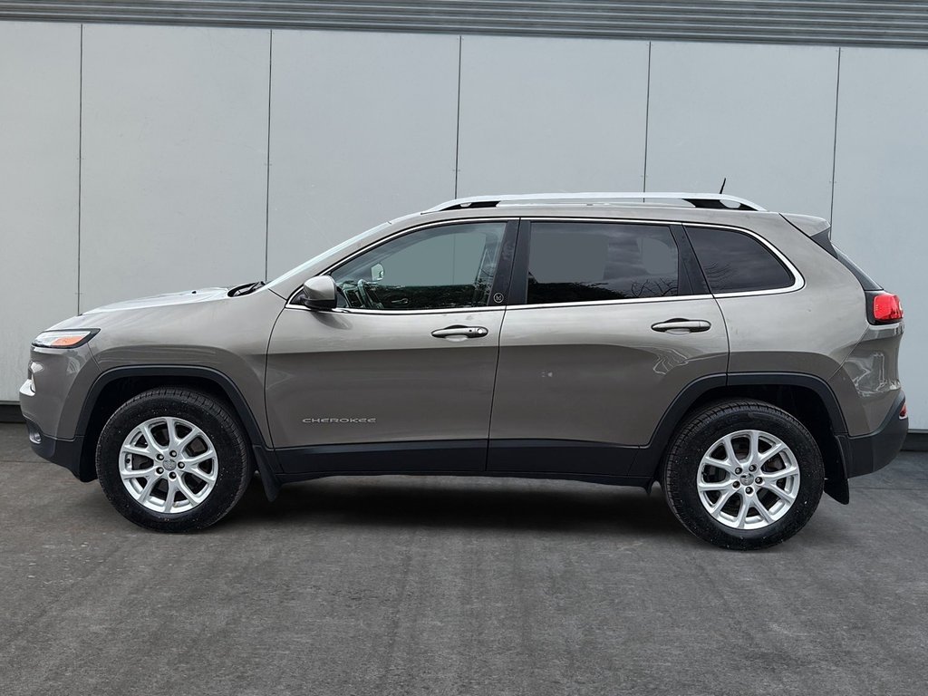 2016 Jeep Cherokee North in Drummondville, Quebec - 5 - w1024h768px