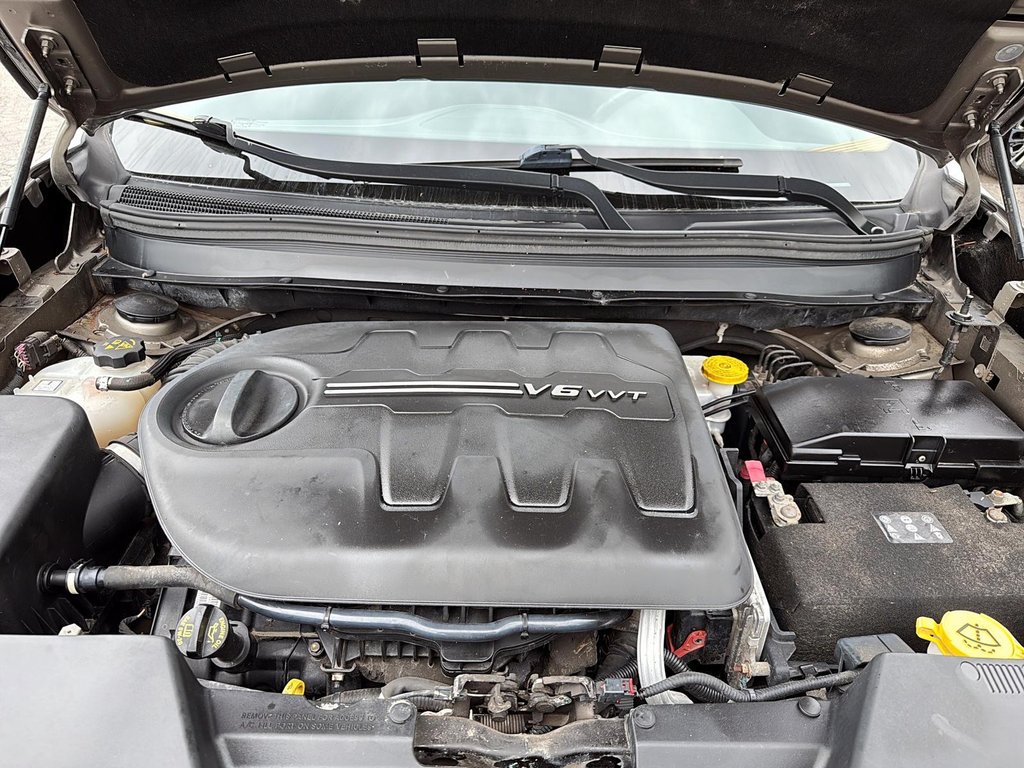 2016 Jeep Cherokee North in Drummondville, Quebec - 8 - w1024h768px