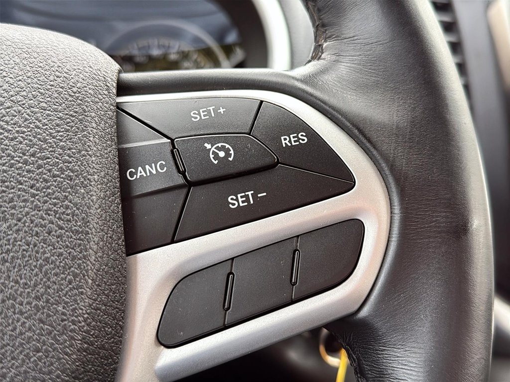2017 Jeep Cherokee Trailhawk in Drummondville, Quebec - 13 - w1024h768px