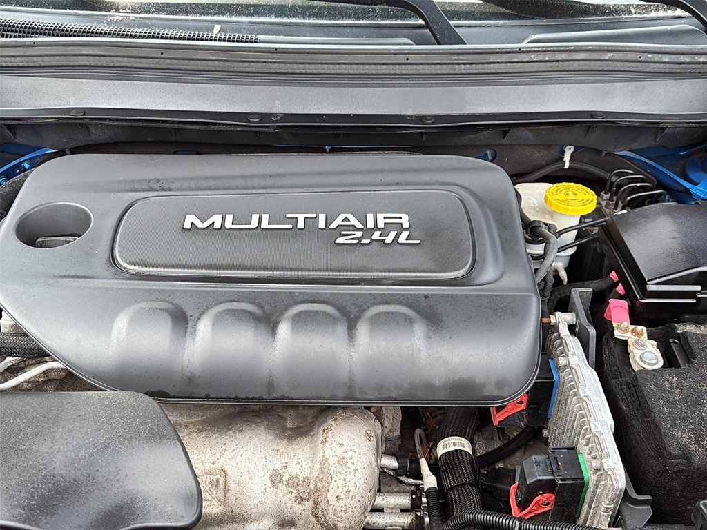 2017 Jeep Cherokee Trailhawk in Drummondville, Quebec - 6 - w1024h768px
