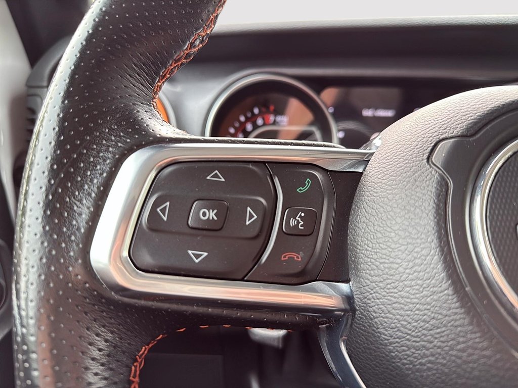 2021 Jeep Gladiator Mojave in Drummondville, Quebec - 12 - w1024h768px