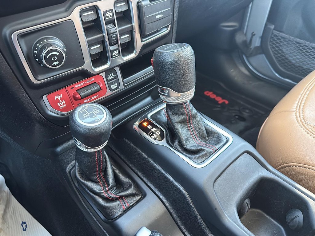 2021 Jeep Gladiator Rubicon in Drummondville, Quebec - 18 - w1024h768px