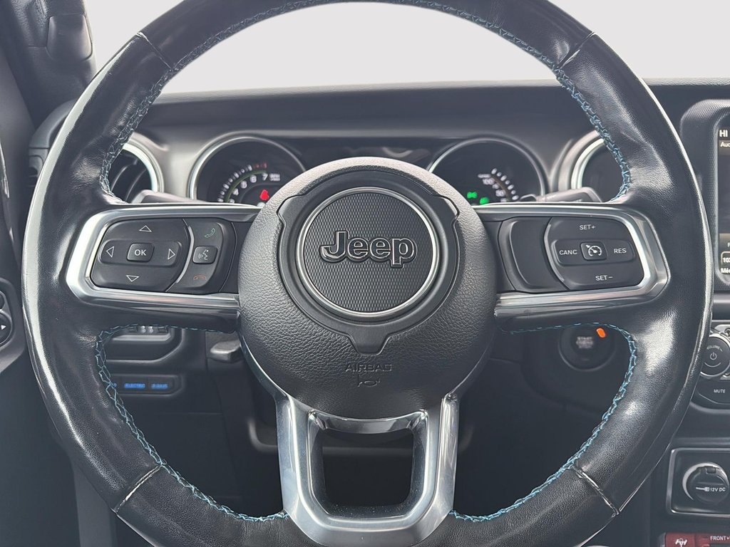 2022 Jeep Wrangler 4xe Unlimited Rubicon in Drummondville, Quebec - 12 - w1024h768px