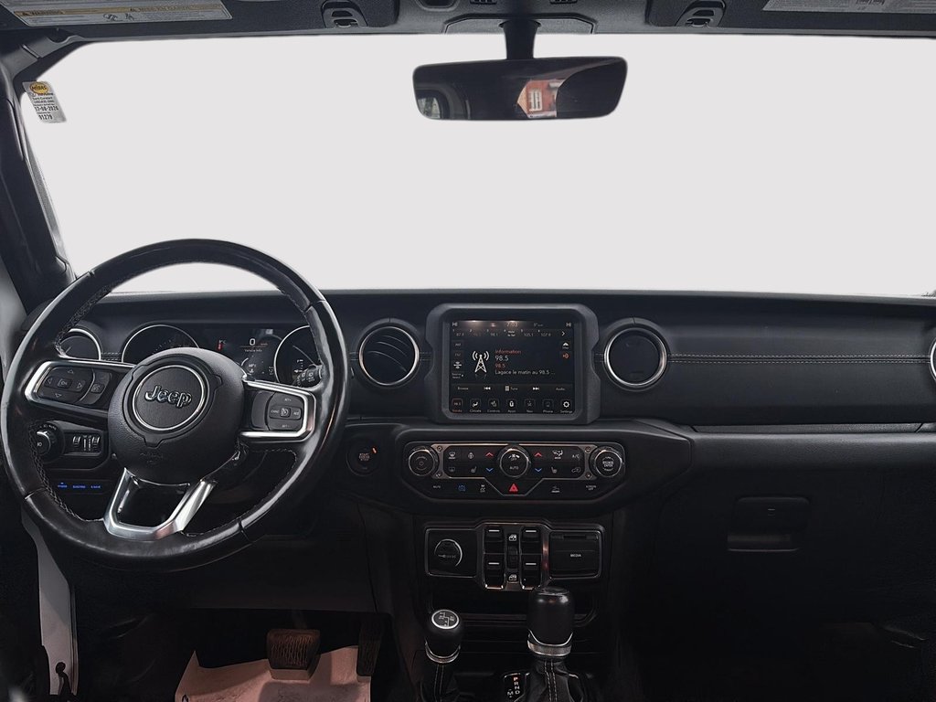 2022 Jeep Wrangler 4xe UNLIMITED SAHARA | TOIT SKY ONE TOUCH in Drummondville, Quebec - 11 - w1024h768px