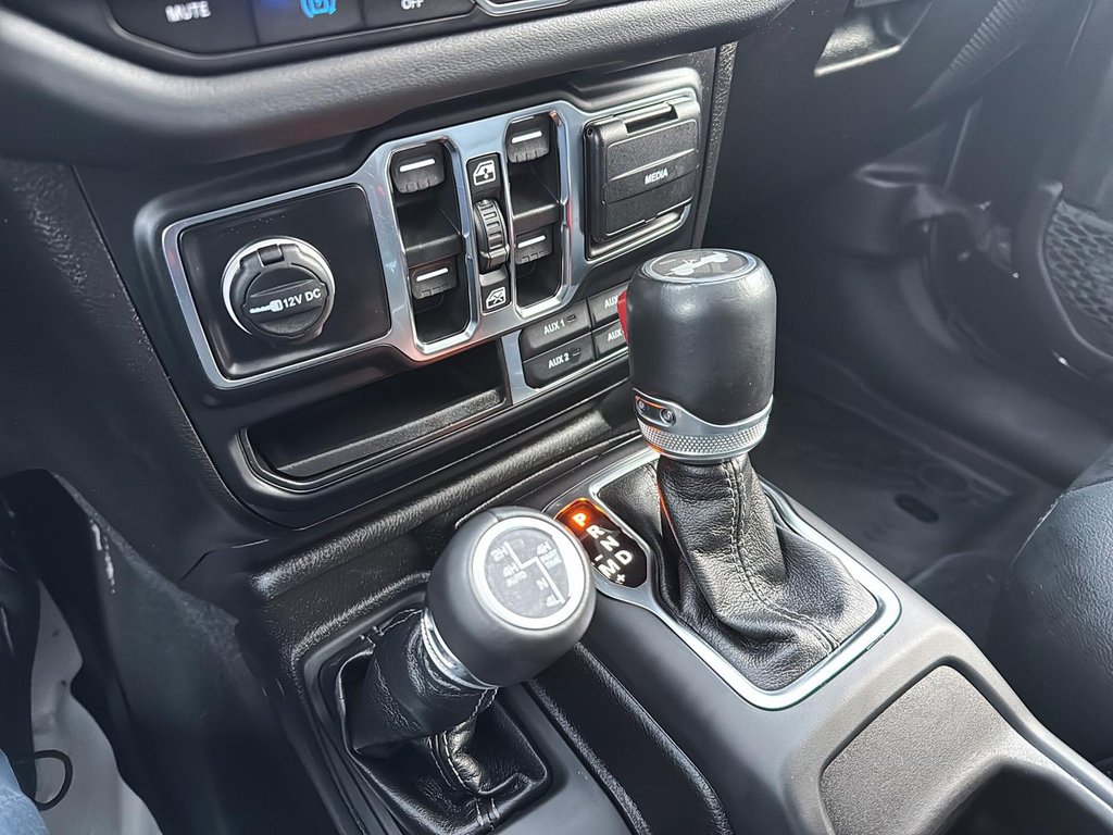 2024 Jeep Wrangler 4xe Sahara in Drummondville, Quebec - 18 - w1024h768px