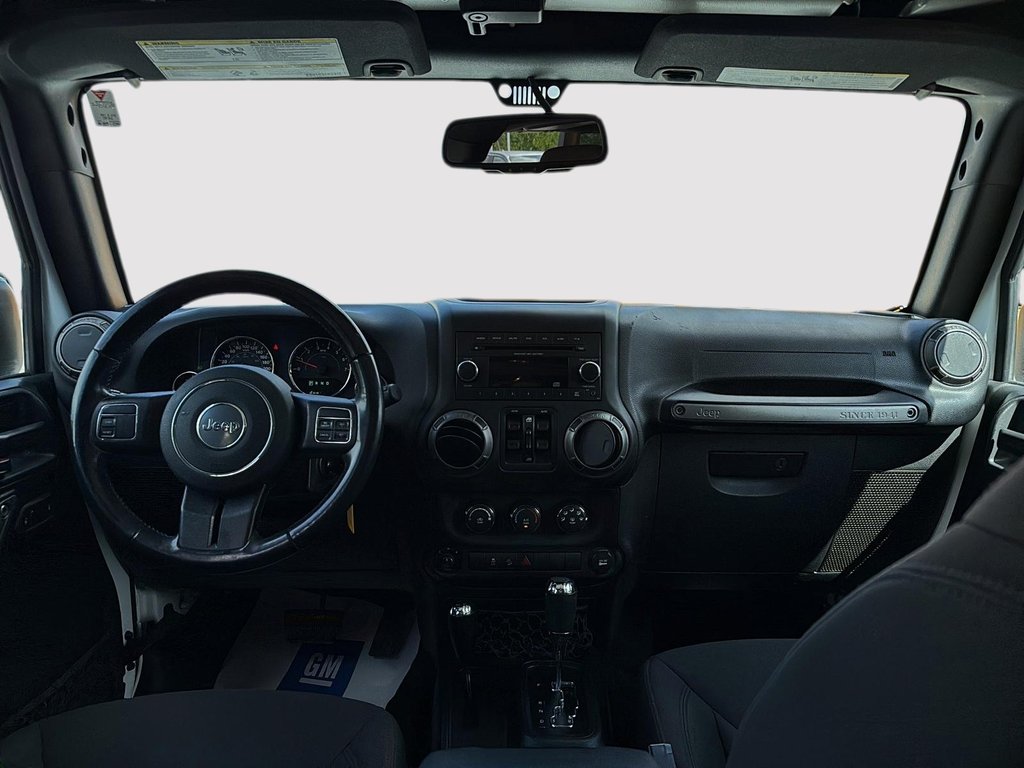 2018 Jeep WRANGLER JK UNLIMITED Sport in Drummondville, Quebec - 9 - w1024h768px