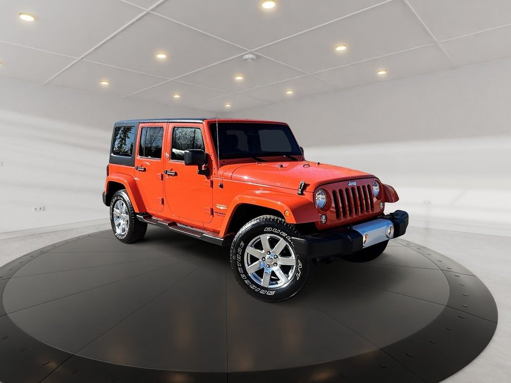 2015  Wrangler Unlimited SAHARA 2 TOIT ! in Drummondville, Quebec - 1 - w1024h768px