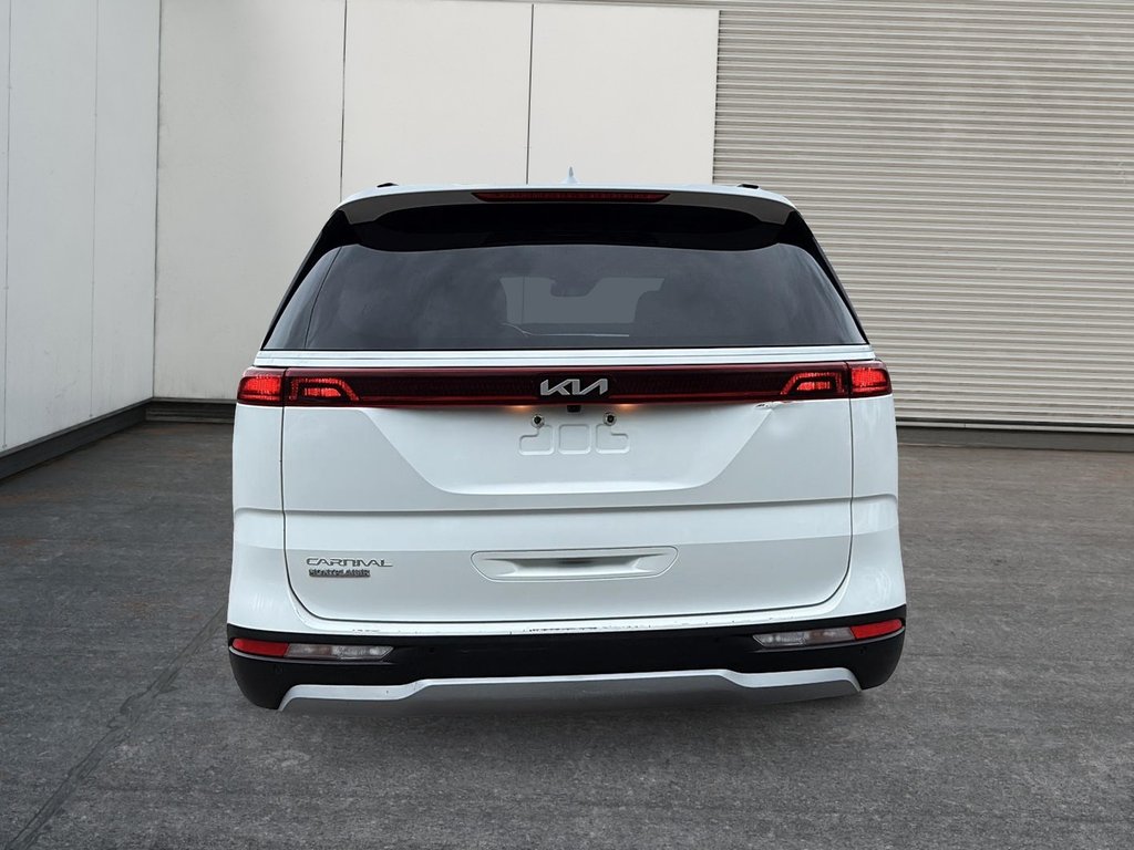 2023 Kia Carnival in Drummondville, Quebec - 3 - w1024h768px