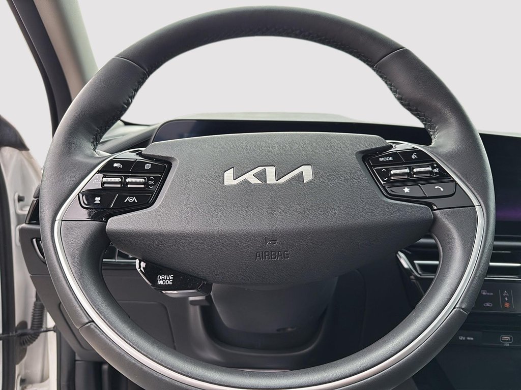 Kia Niro EV Limited 2023 à Drummondville, Québec - 14 - w1024h768px