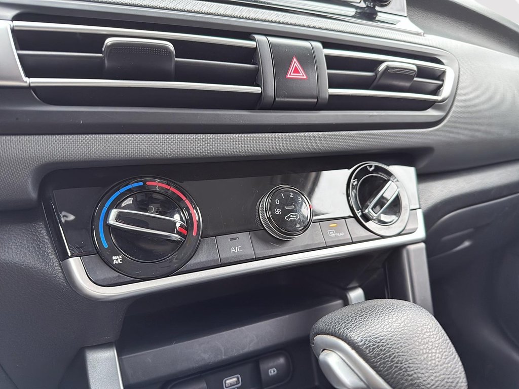 2021 Kia Seltos LX in Drummondville, Quebec - 19 - w1024h768px