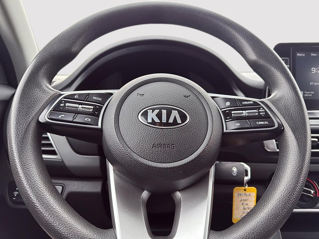 2021 Kia Seltos LX in Drummondville, Quebec - 14 - w1024h768px
