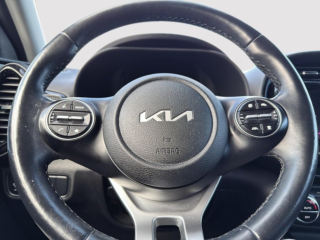 2023 Kia SOUL EV EV Premium in Drummondville, Quebec - 14 - w1024h768px