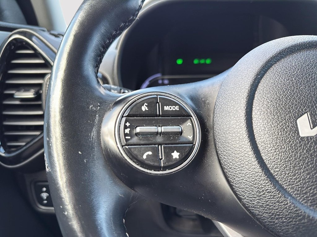 2023 Kia SOUL EV EV Premium in Drummondville, Quebec - 15 - w1024h768px