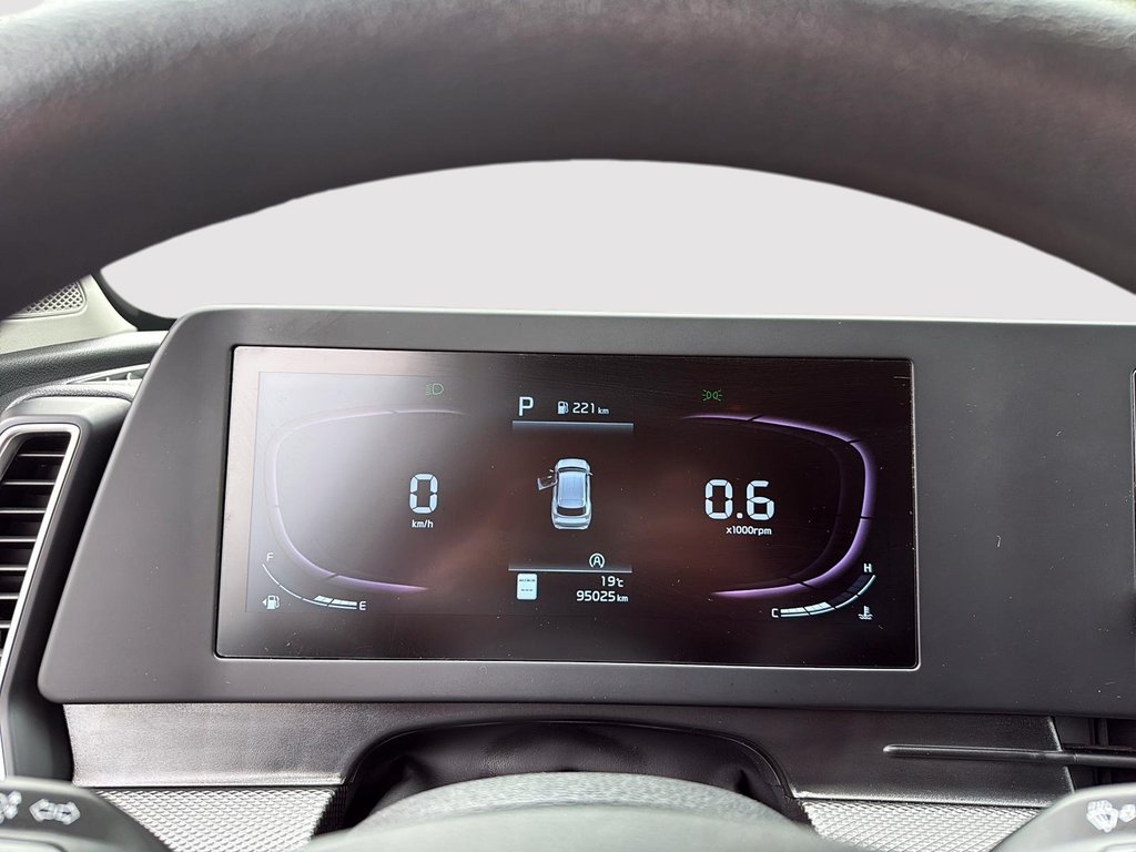 2023 Kia Sportage LX in Drummondville, Quebec - 16 - w1024h768px