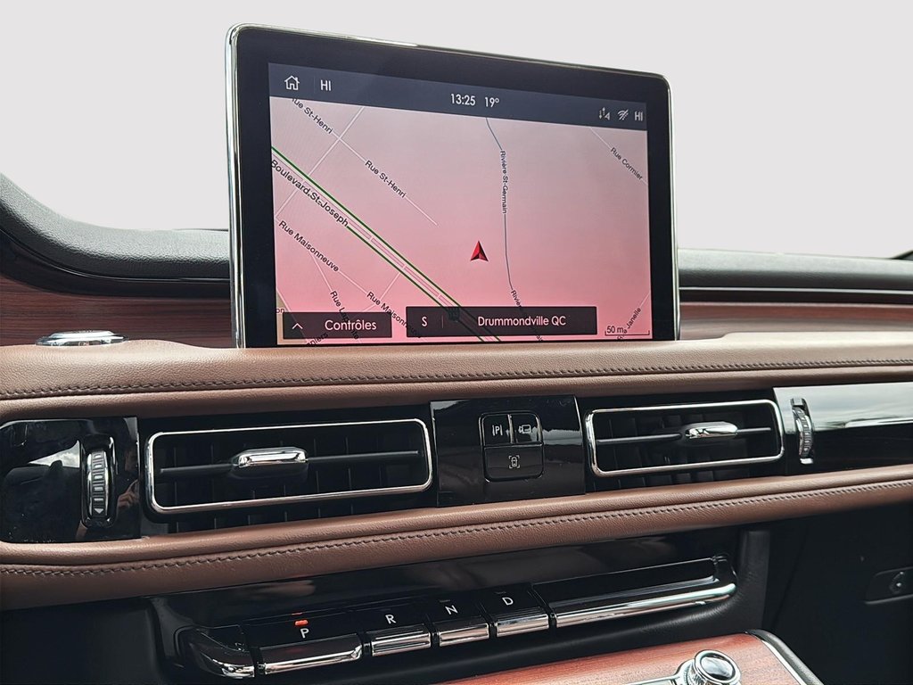 2023 Lincoln Aviator Reserve in Drummondville, Quebec - 17 - w1024h768px