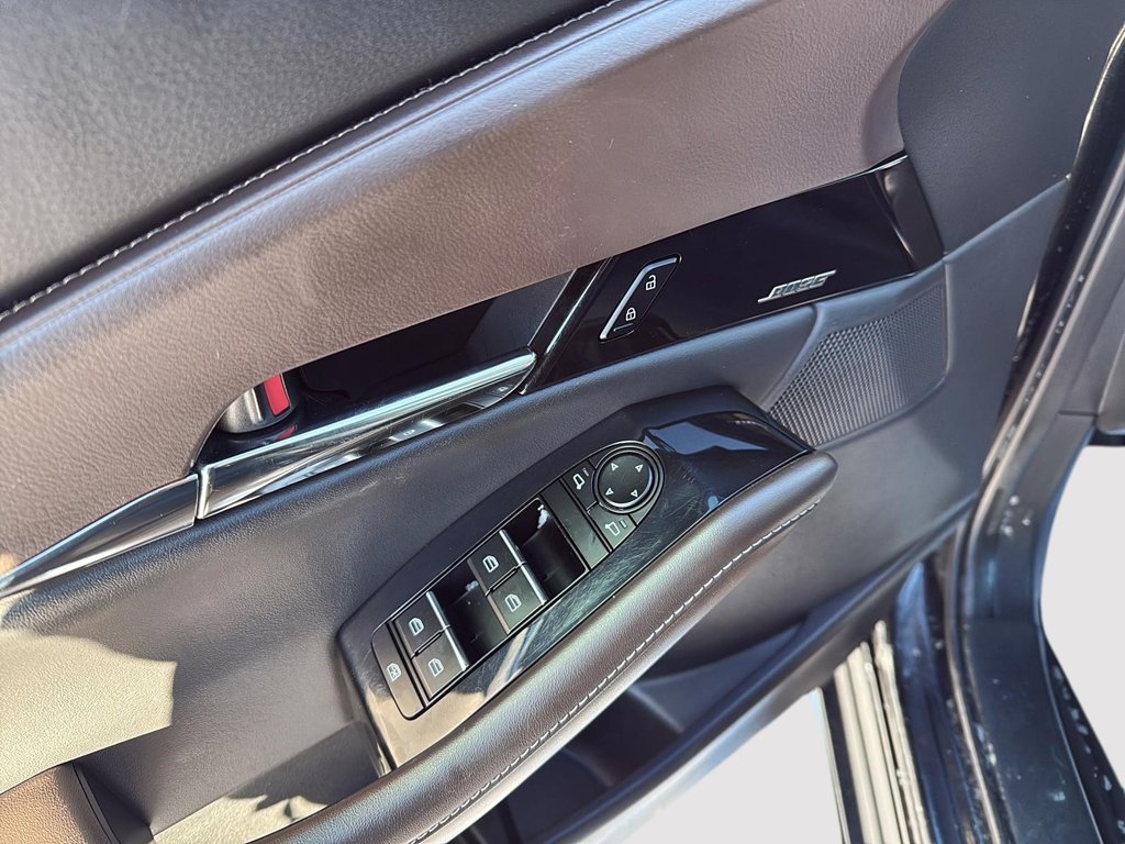 2023 Mazda CX-30 GT w/Turbo in Drummondville, Quebec - 9 - w1024h768px