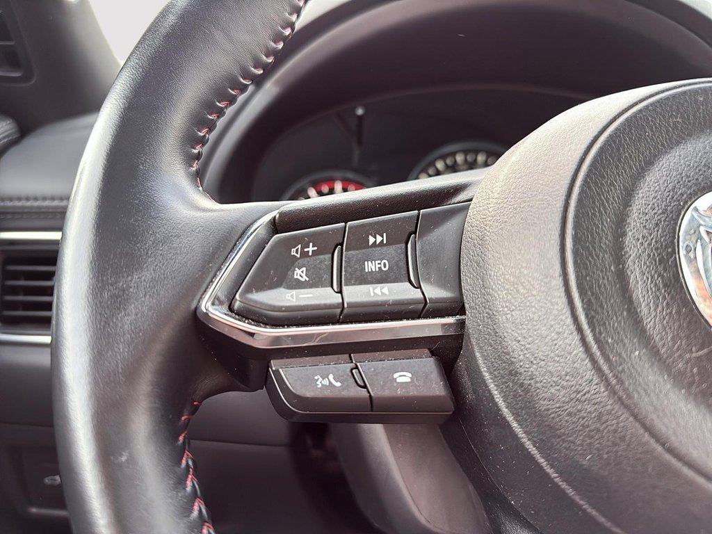 2022 Mazda CX-5 Sport Design w/Turbo in Drummondville, Quebec - 15 - w1024h768px