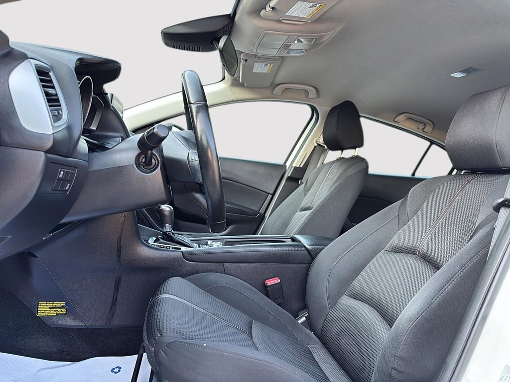 2018 Mazda 3 Sport in Drummondville, Quebec - 9 - w1024h768px