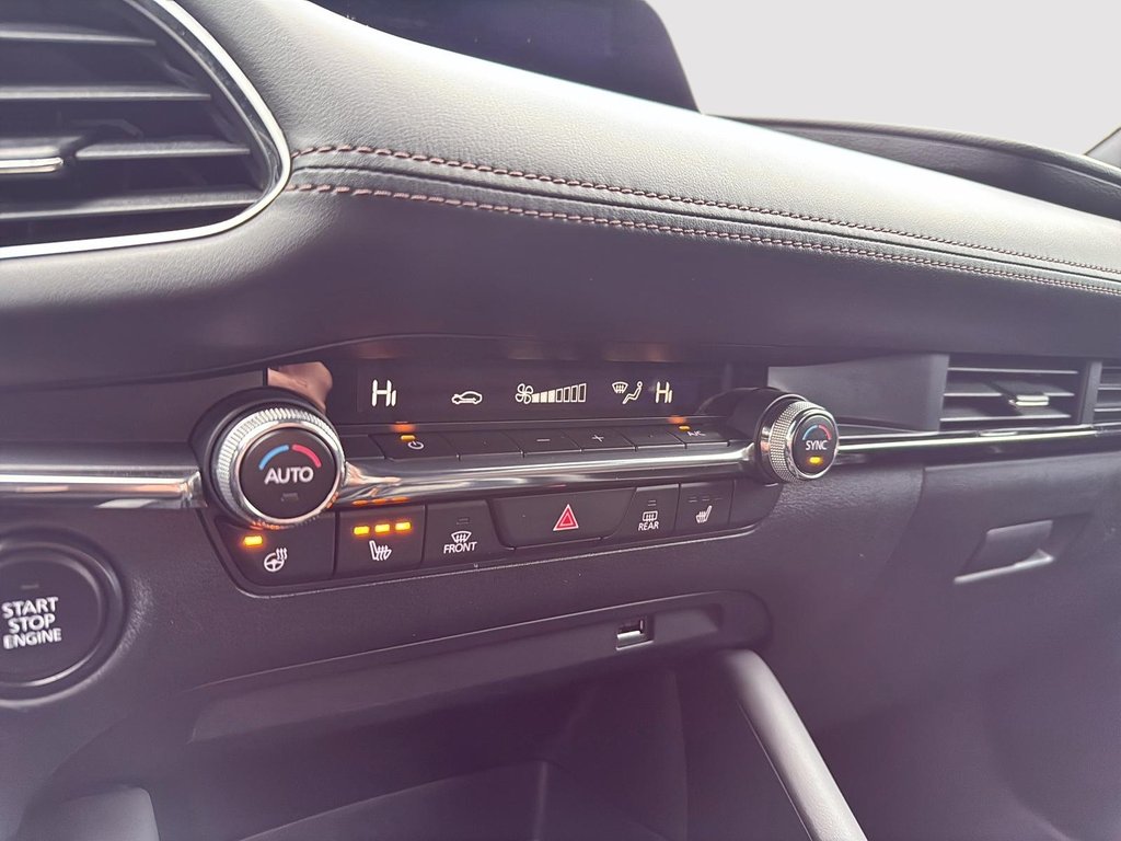 2019 Mazda 3 Sport GS in Drummondville, Quebec - 16 - w1024h768px