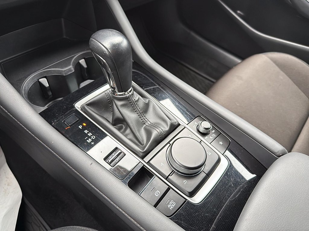 2019 Mazda 3 Sport GS in Drummondville, Quebec - 17 - w1024h768px