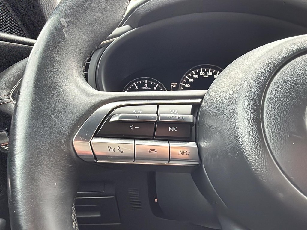 2019 Mazda 3 Sport GS in Drummondville, Quebec - 12 - w1024h768px