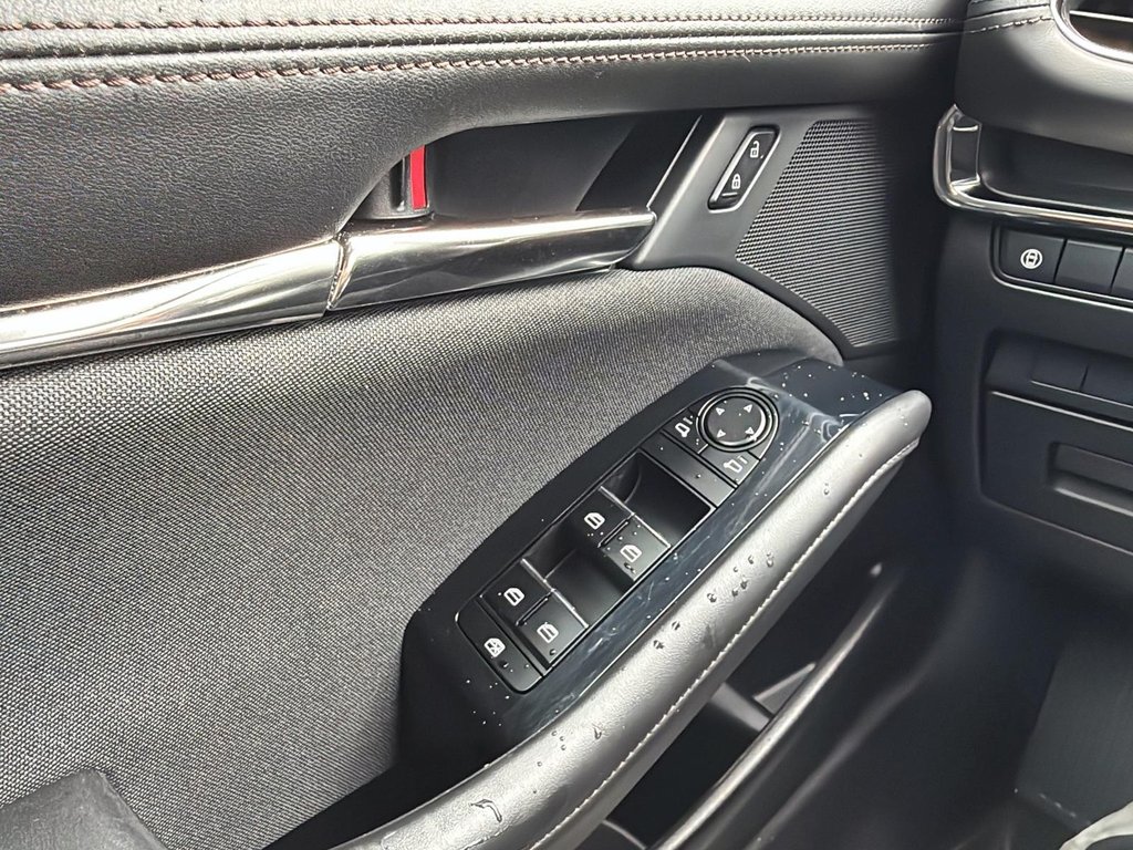 2019 Mazda 3 Sport GS in Drummondville, Quebec - 9 - w1024h768px
