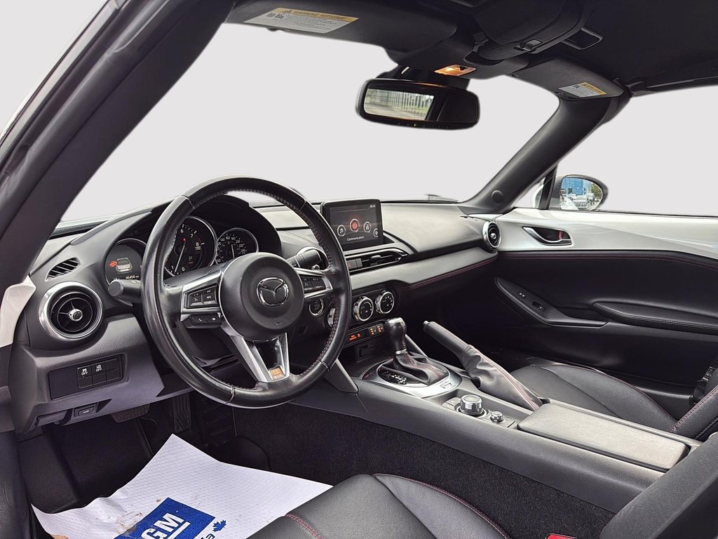 2019 Mazda MX-5 GT in Drummondville, Quebec - 13 - w1024h768px