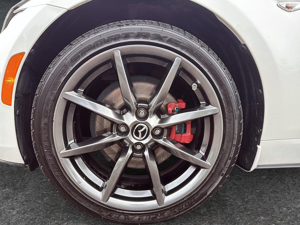 2019 Mazda MX-5 GT in Drummondville, Quebec - 10 - w1024h768px