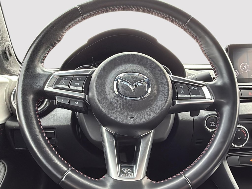 2019 Mazda MX-5 GT in Drummondville, Quebec - 16 - w1024h768px