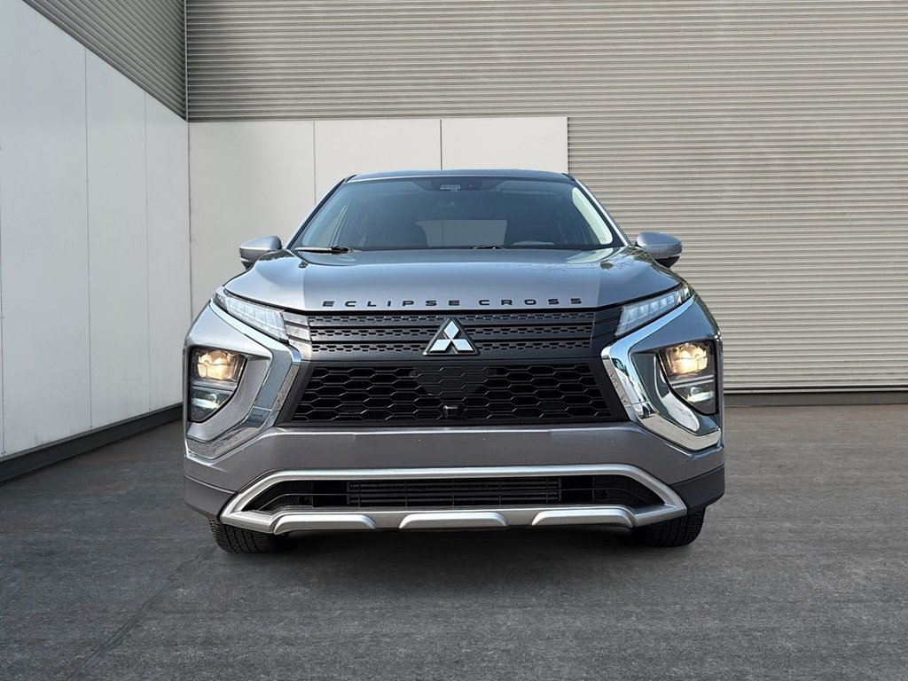 2023 Mitsubishi ECLIPSE CROSS in Drummondville, Quebec - 2 - w1024h768px