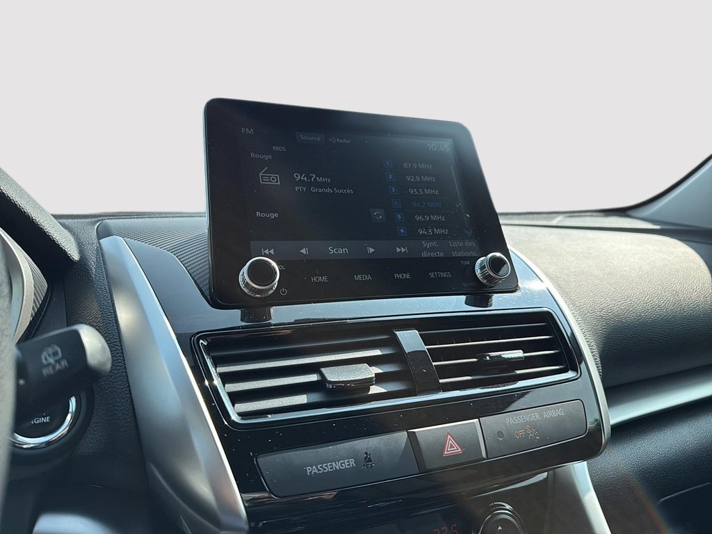 2023 Mitsubishi ECLIPSE CROSS in Drummondville, Quebec - 16 - w1024h768px