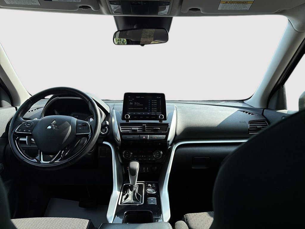 2023 Mitsubishi ECLIPSE CROSS in Drummondville, Quebec - 9 - w1024h768px