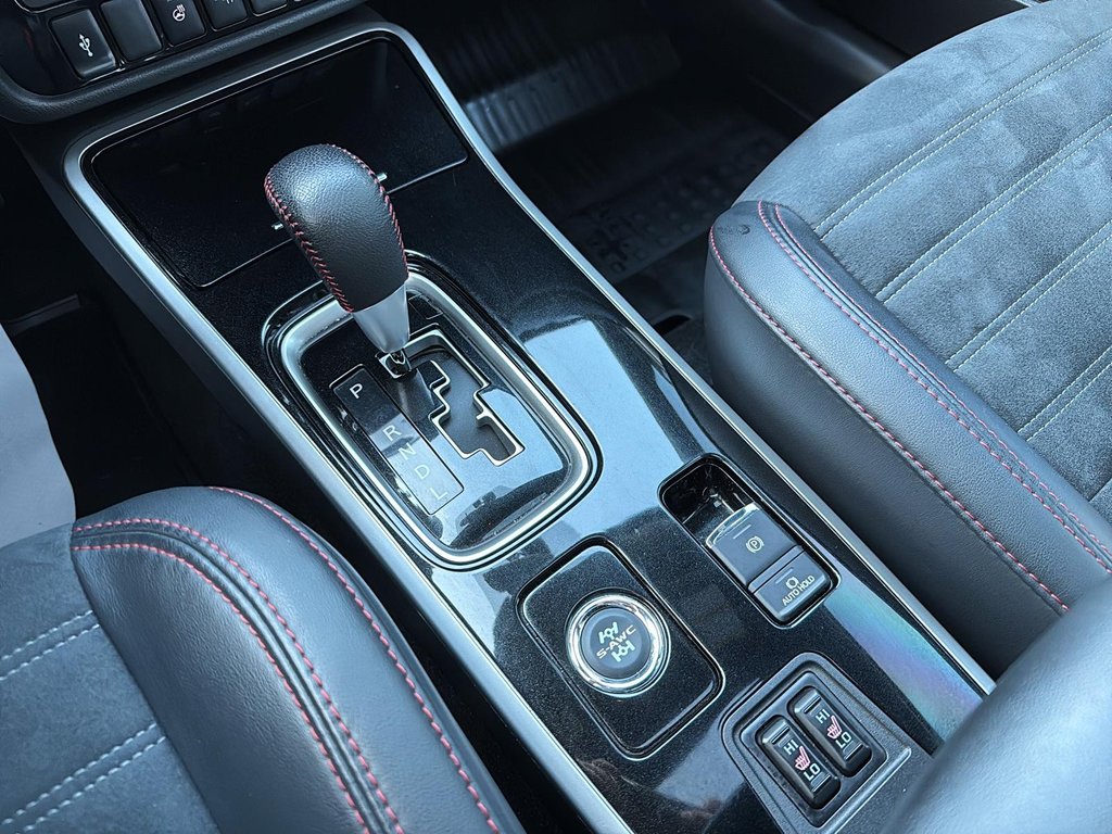 2020 Mitsubishi Outlander SEL S-AWC in Drummondville, Quebec - 21 - w1024h768px