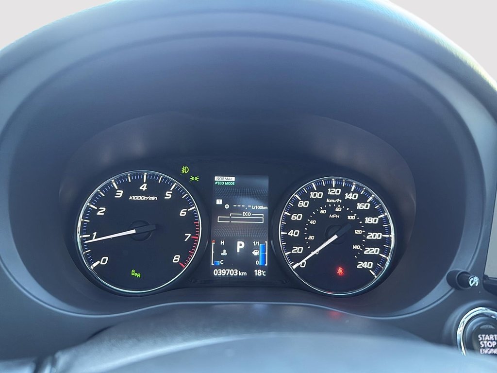 2020 Mitsubishi Outlander SEL S-AWC in Drummondville, Quebec - 18 - w1024h768px